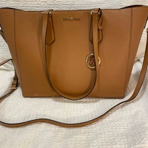 Michael Kors 3 in 1 Tote